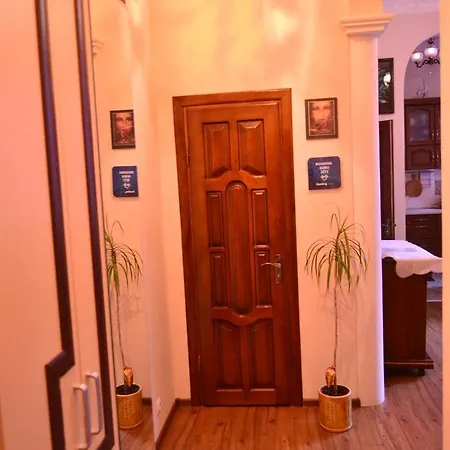 Apartment On Shevchenka Boulevard Ternopil Exterior photo