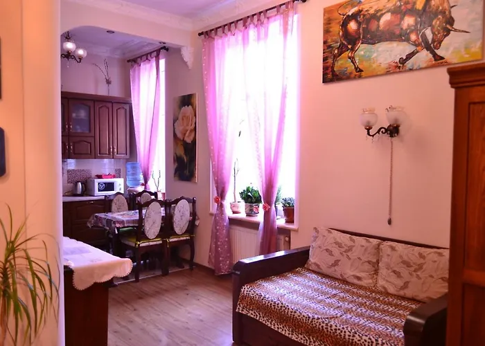 Apartment On Shevchenka Boulevard