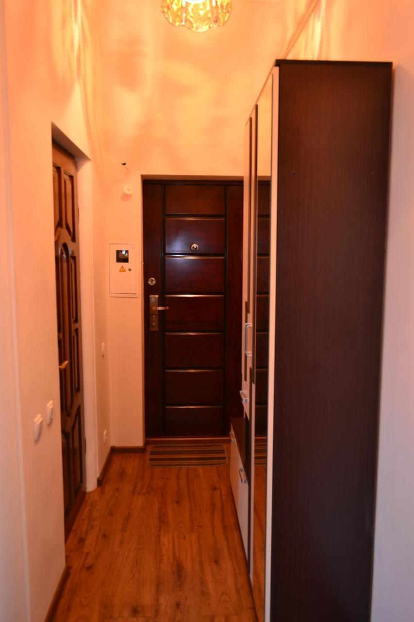 Apartment On Shevchenka Boulevard *
