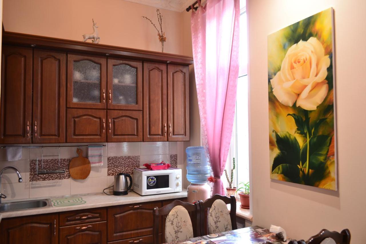 On Shevchenka Boulevard Apartment Ternopil